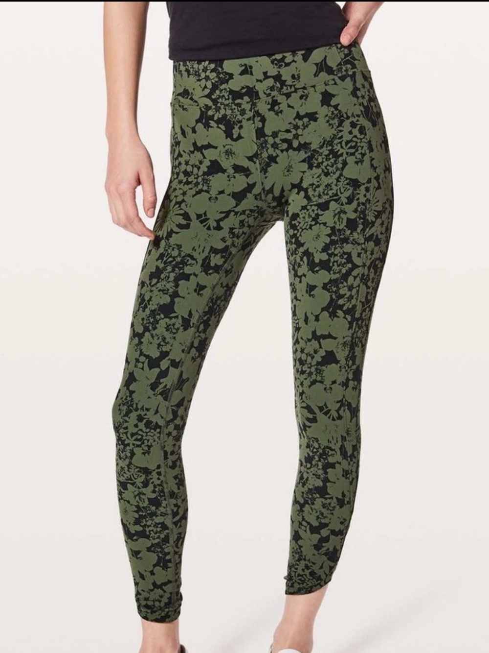 Lululemon Align Crop Barracks Green High Rise Nulu Size 6